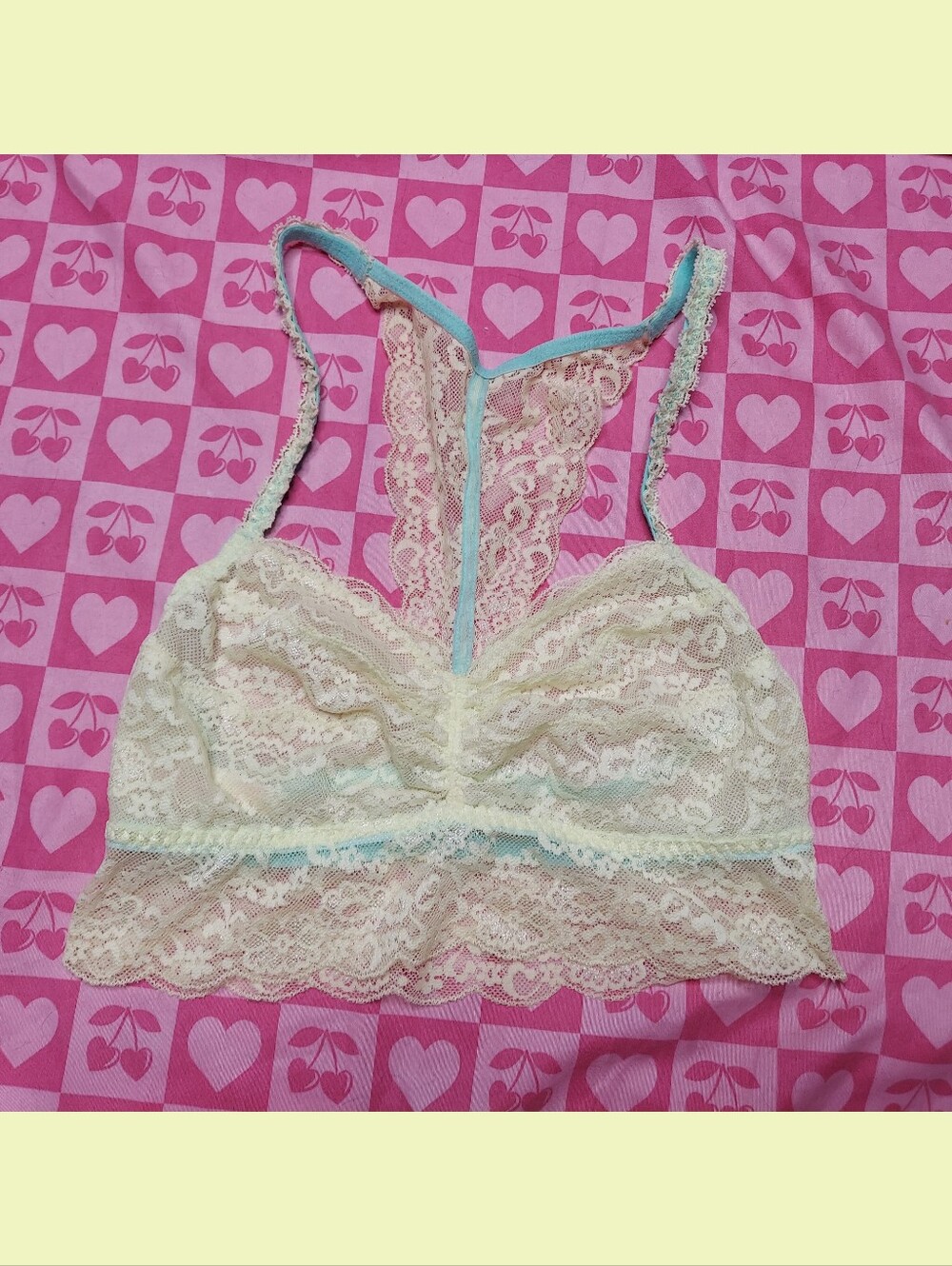Light green lace Victoria's Secret PINK Sports Bra